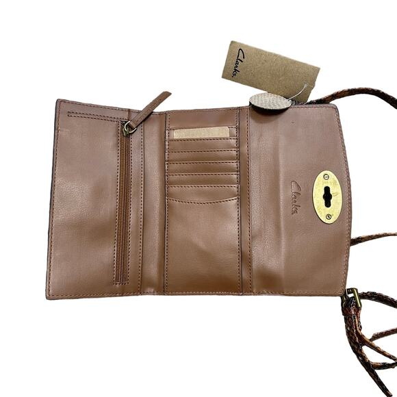 Clarks Faux Leather Snake Skin Crossbody Wallet NWT Sz S Brown Adjustable - Picture 6 of 6